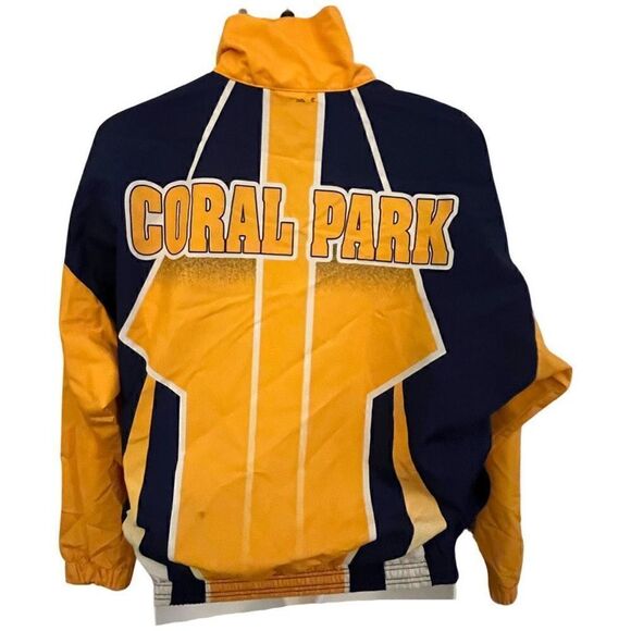 Vintage Brute Gold and Blue Windbreaker Pullover. Pockets. Size Large. - Picture 3 of 9